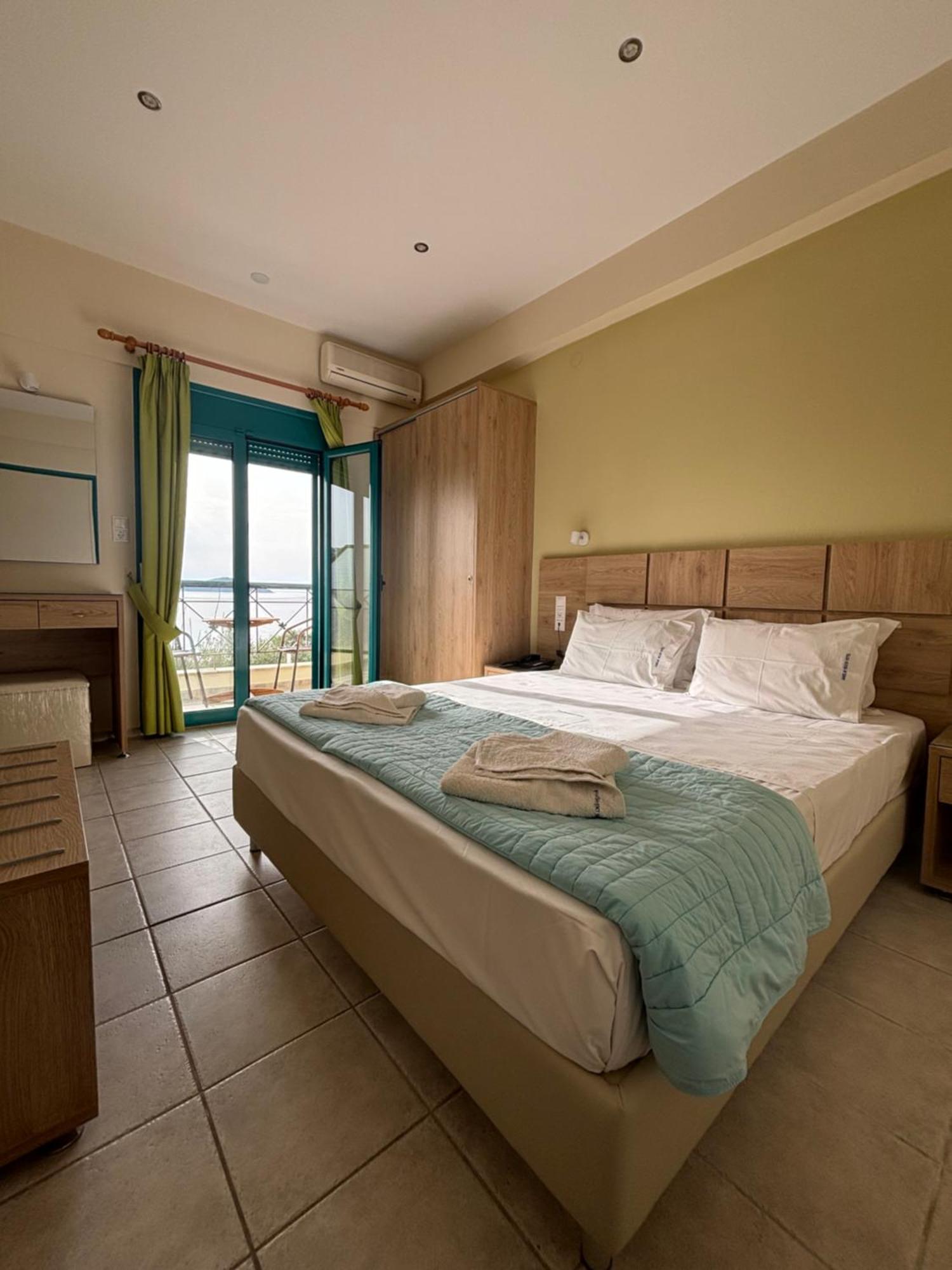 Angeliki Beach Hotel Меґалі-Аммос Екстер'єр фото