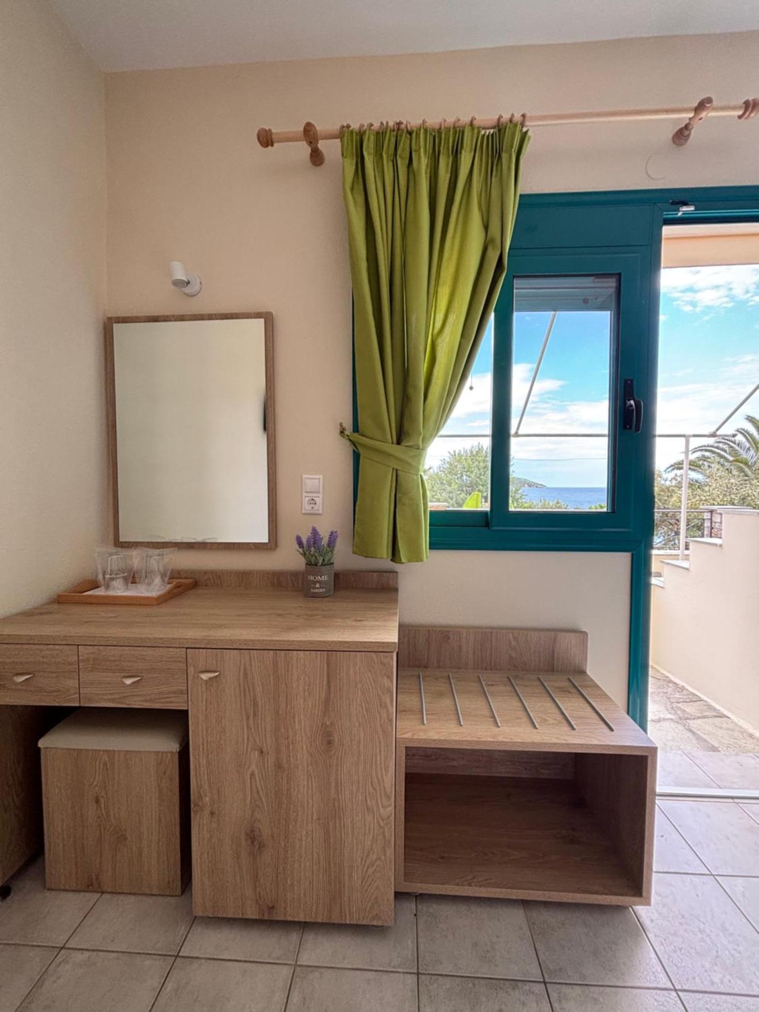 Angeliki Beach Hotel Меґалі-Аммос Екстер'єр фото